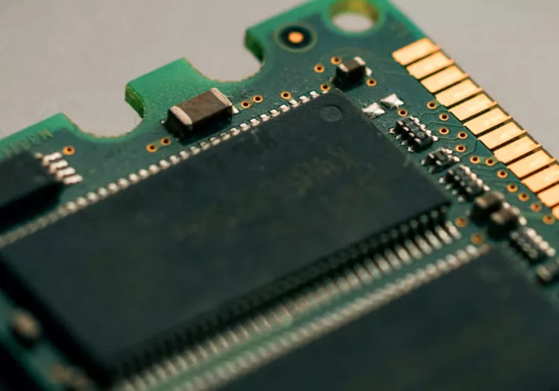 Tech Spot Digest: December 5, 2025