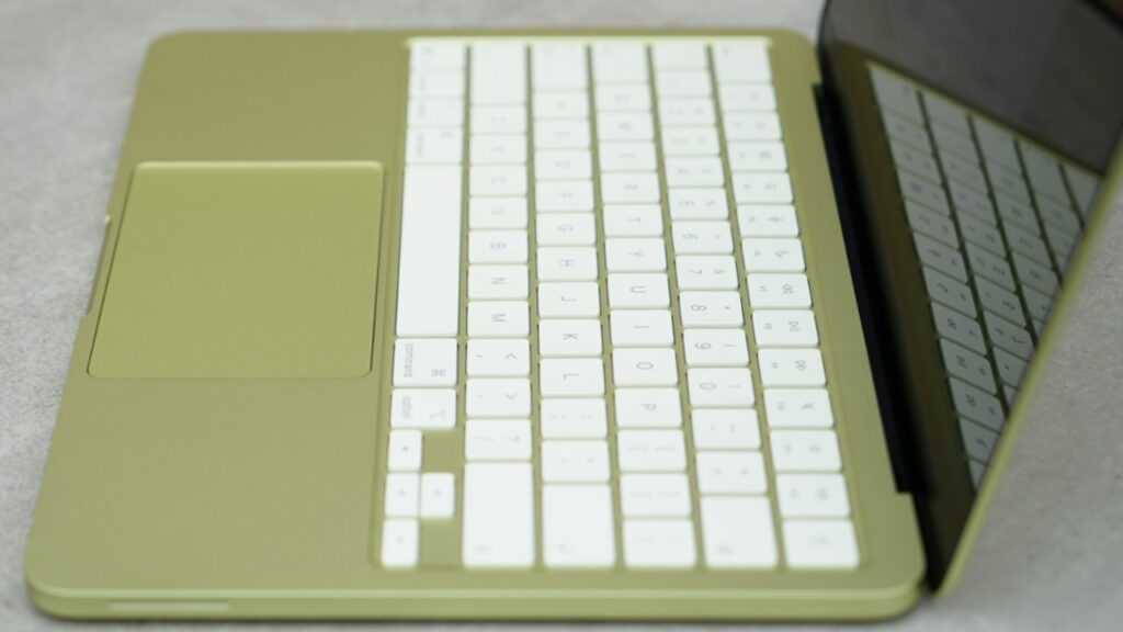 Apple Insider Digest: March ,