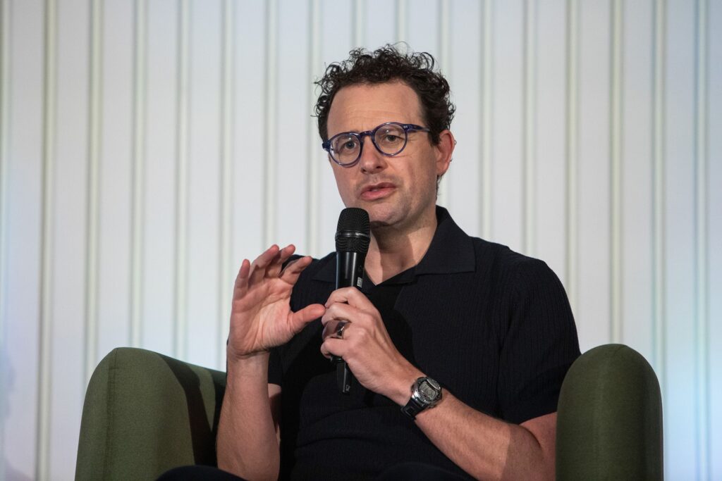 Wired Digest: April ,